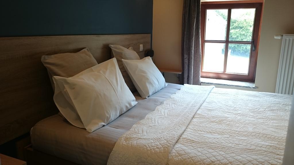 B&B Aux Anges Profondeville Ngoại thất bức ảnh