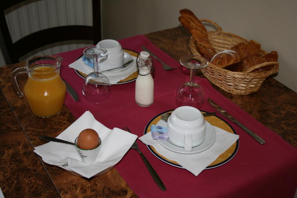 B&B Aux Anges Profondeville Ngoại thất bức ảnh